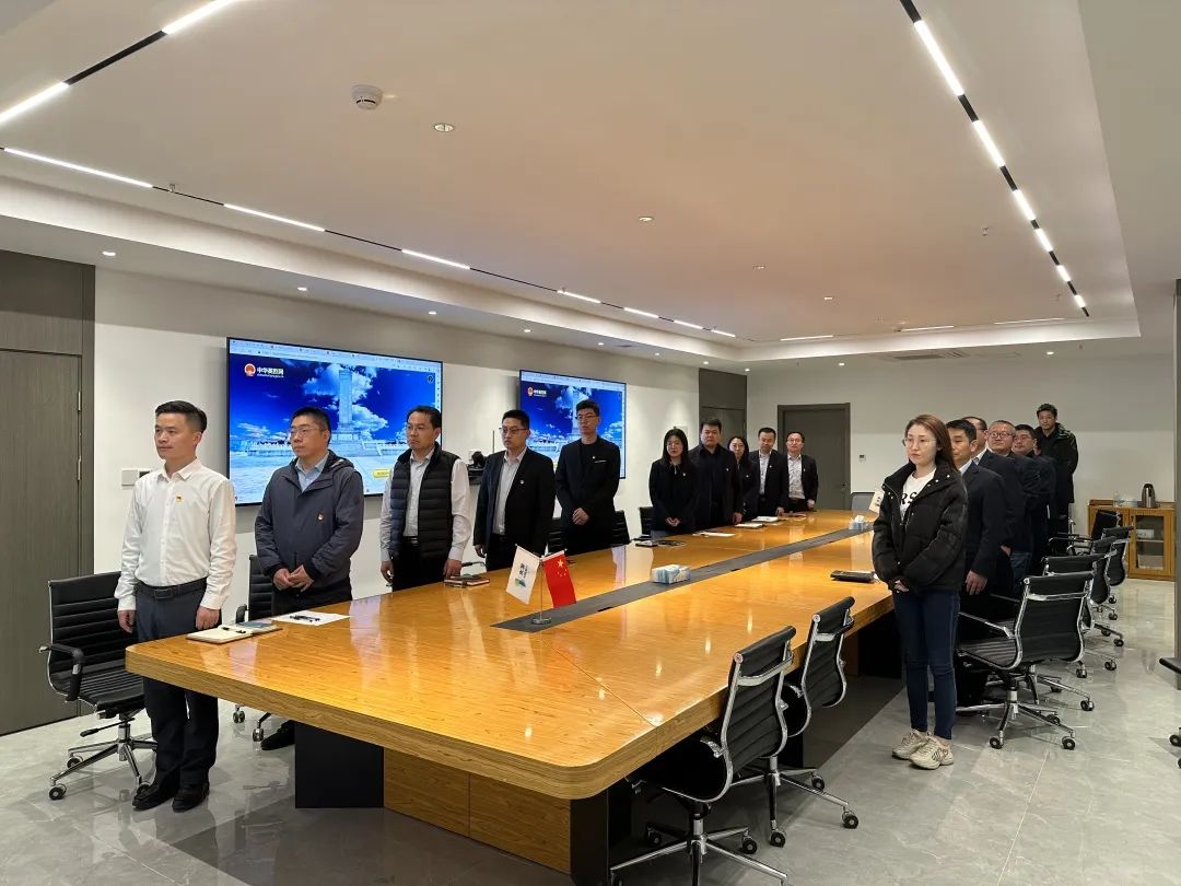 1714983700934977.jpg 3c12011db8ada0411e6ba83e1285867f.jpg