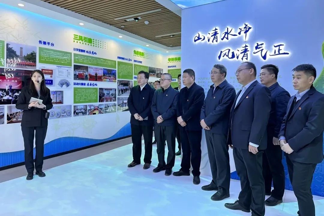 1715582202659065.jpg 75a5cbcac395a81aaa5a6b8f4a05f85e.jpg