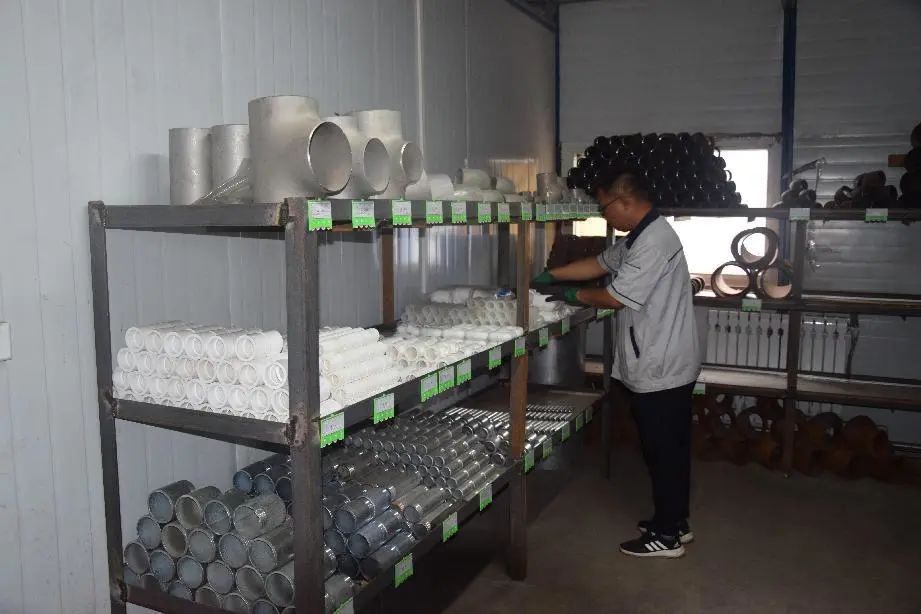 1715841470916979.jpg 561cb26b649baf3ef9c585d575f8c5d9.jpg