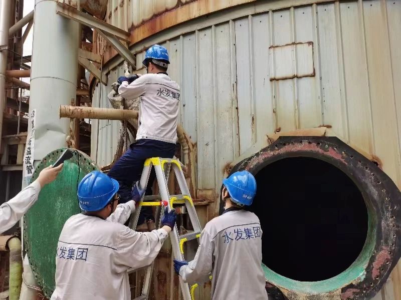 1717053072621465.jpg 15a03701edd52e70047c3184093cf941.jpg